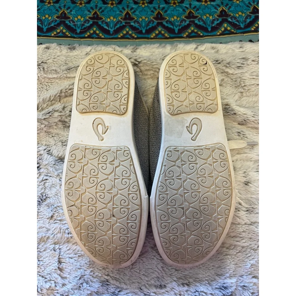 Olukai Womens Size 7.5 Pehuea Li Taupe Gray Beige Casual Lace Up Sneakers